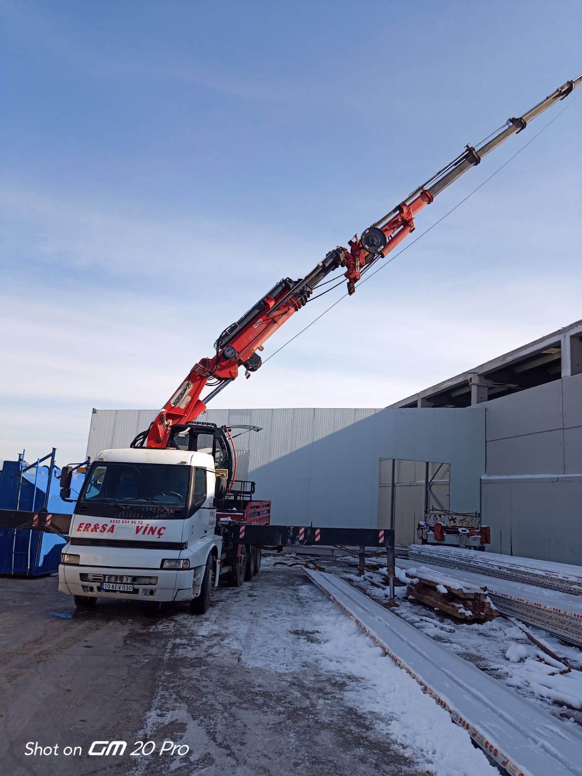 FİRMAMIZDAN KARELER