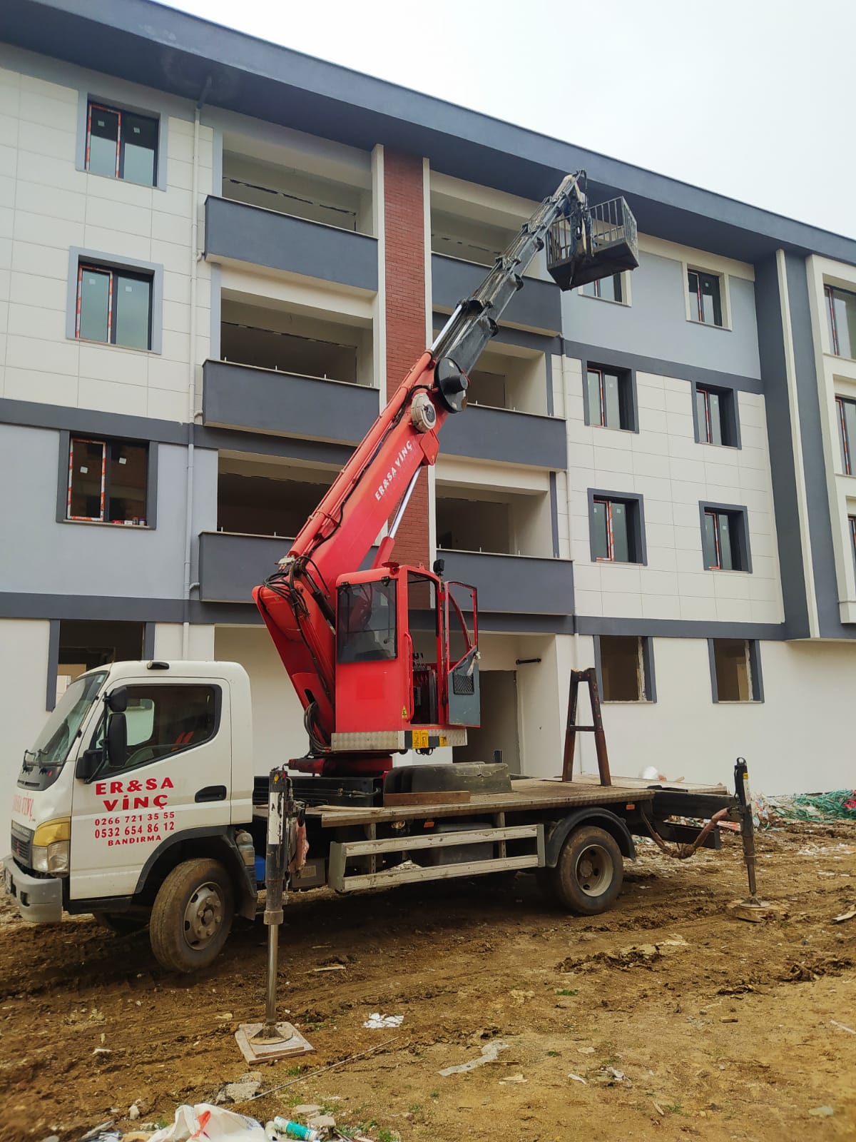 FİRMAMIZDAN KARELER